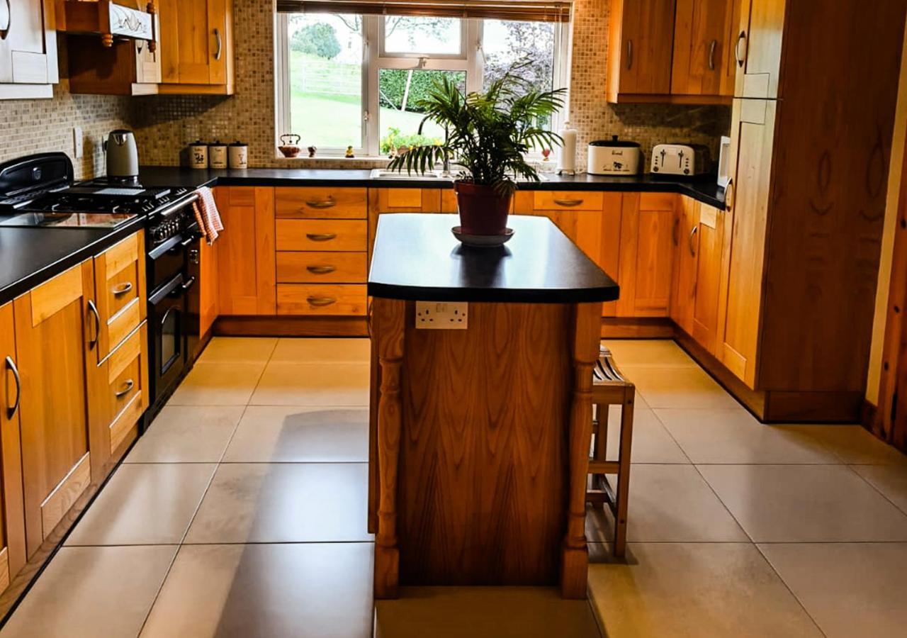 Moat Holiday Rental Lisnaskea Εξωτερικό φωτογραφία